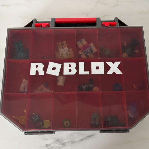 ROBLOX Red Storage CASE, Figures, Parts & Accessories, Weapons, Hats, Swords LOT - Picture 1 of 10